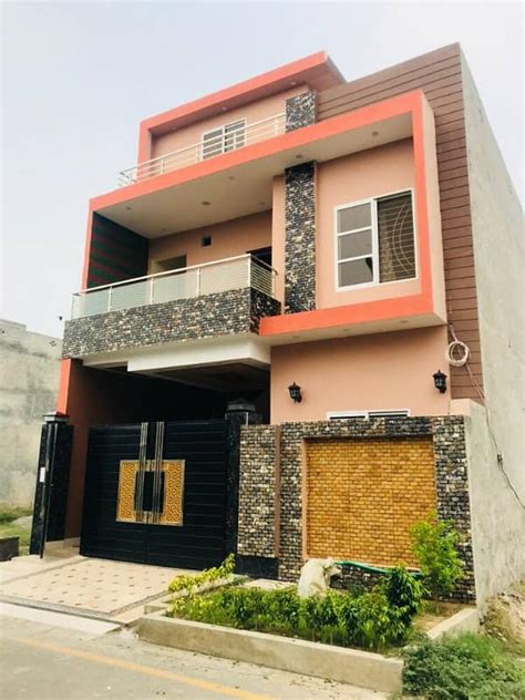 Marla Beautiful Double Storey House For Sale Houses