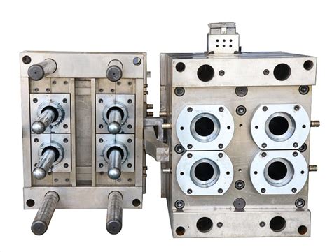 4 Cavity Pet Preform Mould With Pneumatice Valve Gate System Mould