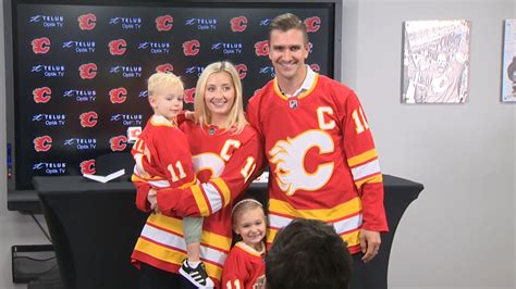 Calgary Flames extend Mikael Backlund, name him team captain | CTV News