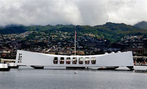 USS Arizona Memorial Sights & Attractions - Project Expedition