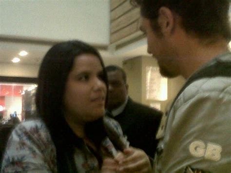 Christopher Uckermann Desembarcando No Aeroporto Em S O Paulo Brasil