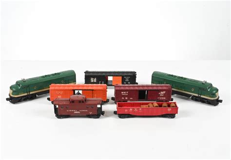 Sold at Auction: VINTAGE LIONEL O GAUGE MODEL TRAINS & TRACKS