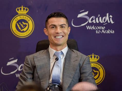 Berita Dan Informasi Cristiano Ronaldo Pindah Ke Al Nassr Terkini Dan