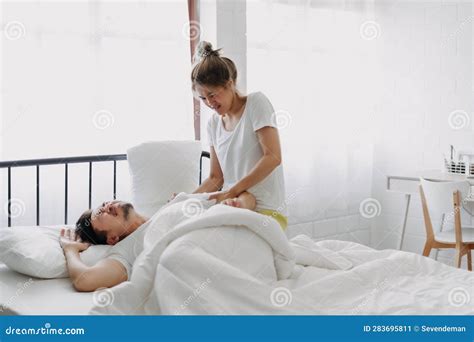 Funny Lovely Couple Wife Trying To Wake Husband Up In The Morning Stock Image Image Of Enjoy