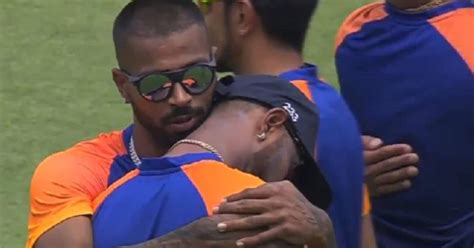 India Vs England 2020 21 1st ODI Emotional Krunal Pandya Breaks Down