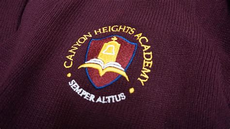 Our Crest | Canyon Heights Academy