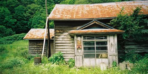 Vendí la casa de mi difunto abuelo por casi nada sin saber lo que