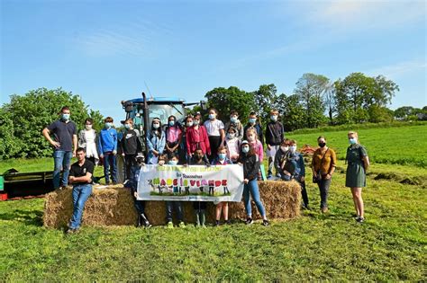 Bodilis Les Petits Saint Martinois Visitent La Ferme De Marc Le Verge