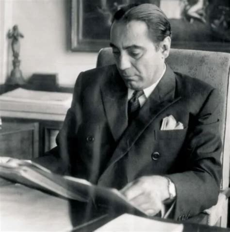 Homi J. Bhabha Age, Death, Wife, Family, Biography & More » StarsUnfolded