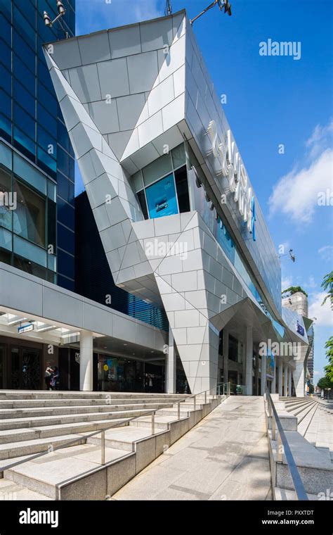 Facade of Wisma Atria along Orchard Road, Singapore Stock Photo - Alamy