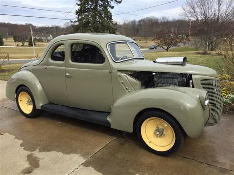 Awesome Custom 1939 Ford Coupe! | Barn Finds