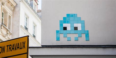 Mais qui dérobe les œuvres de street art d Invader Le Point