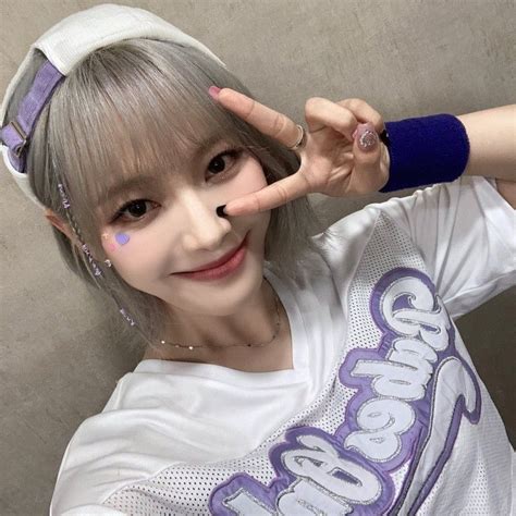 pin  bri  moon sua billie kpop icon