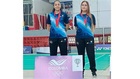 Bádminton quindiano la rompió en nacional