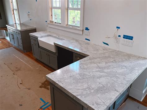 Gray Quartz Countertops That Resembles Real Marble | Pompeii Bahia