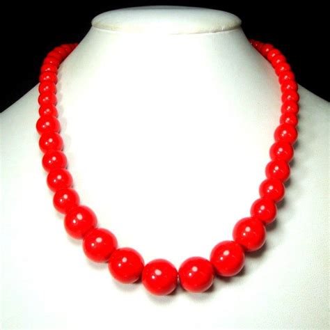 Red Glass Bead Necklace 1950s Graduated Round Beads Classic Etsy Beaded Necklace Glass Bead