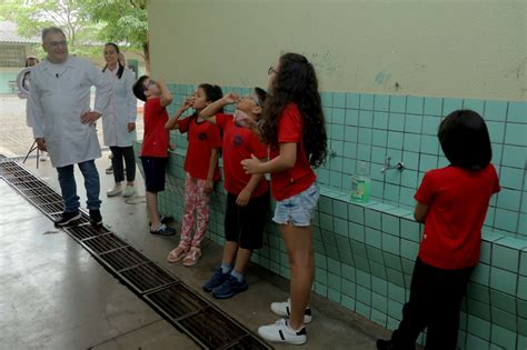 Programa de Saúde Bucal nas escolas já realizou mais de vinte mil