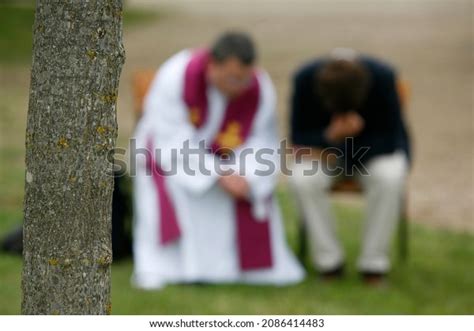 20+ Thousand Catholic Confession Royalty-Free Images, Stock Photos ...