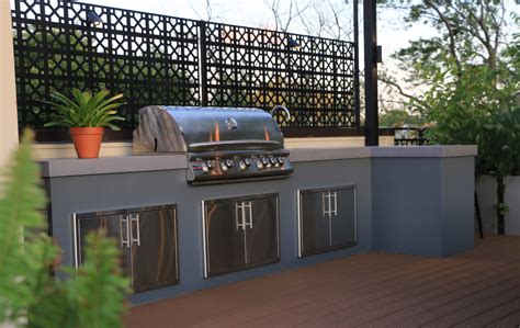 Rooftopia is Chicago's favorite innovative rooftop deck, specialty