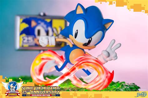 Sonic The Hedgehog 25th Anniversary Exclusive