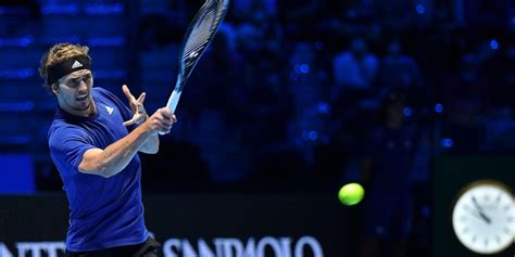 Zverev Batte Djokovic E Vola In Finale Alle Atp Finals