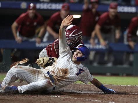 Gators Walk Off Gamecocks Toward Victory To Advance In The Sec Baseball Tournament Espn 981