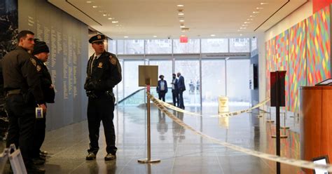 Man Denied Entry To New Yorks Museum Of Modern Art Stabs Two Employees