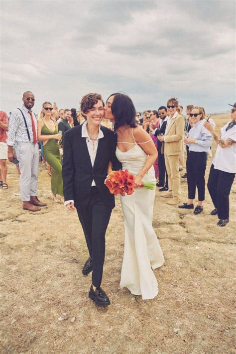 9 Hot Sexy Freja Kirk Bikini Pics