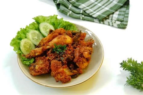 Resep Ayam Serundeng Teman Makan Nasi Hangat Buat Nagih Ala Sasa