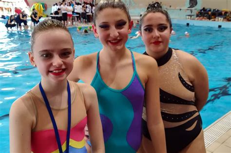 La Chimera Nuoto Vince Due Medaglie Nel Nuoto Sincronizzato Fabio