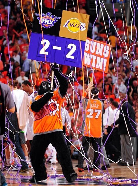 Through the Years: Suns vs Lakers Photo Gallery | NBA.com