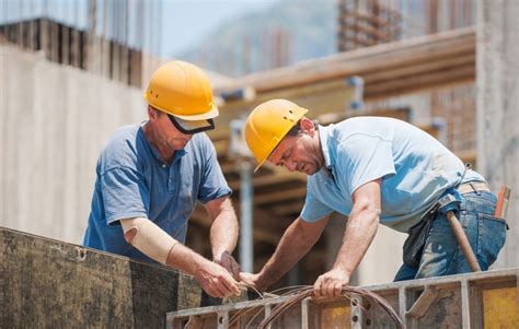 Where to Find Construction Workers (Answered by a Local Expert)