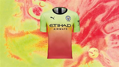 PUMA launches Manchester City's new third kit