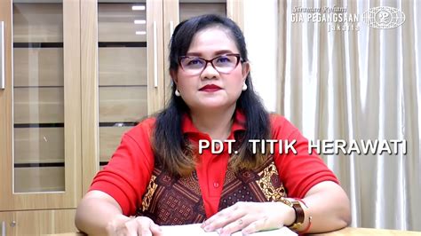 Siraman Rohani Pdt Titik Herawati Tuhan Melatih Kita Youtube