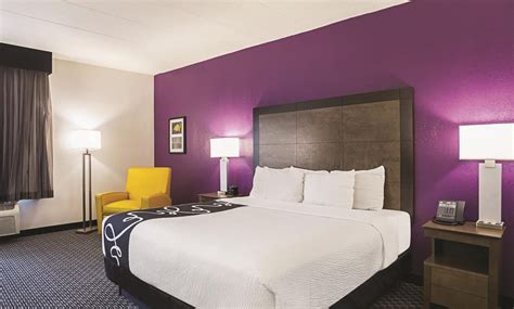 La Quinta Inn & Suites by Wyndham Atlanta Conyers | Groupon