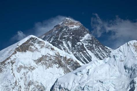 Edmund Hillary, The Mountaineer Who Became The First Person To Climb ...