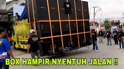 Brewog Kesulitan Putar Balik Truknya Karnaval Binangun Blitar YouTube