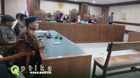 Majelis Hakim PN Jakarta Pusat Tunda Sidang Gugatan Ijazah Palsu Jokowi