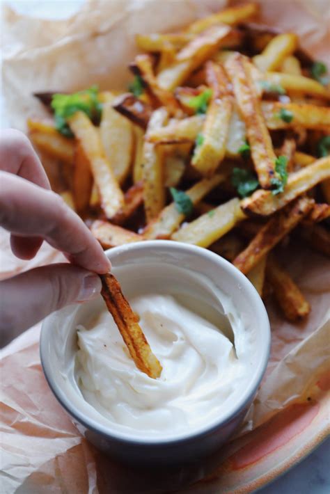 Pommes frites i airfryer Sprøde pommes frites i airfryer