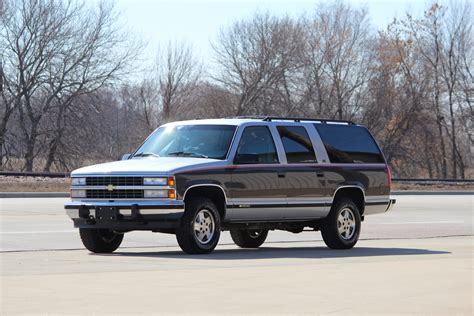 1993 Chevy Suburban 4×4 Sold Larrys Auto