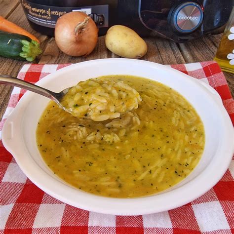 MINESTRA ZUCCHINE CAROTE E PATATE