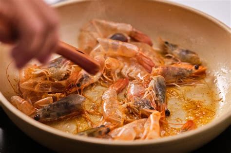 Receta De Espaguetis Con Gambas O Gambones