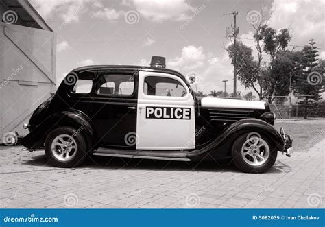 Retro Police Car Stock Image Image Of Crime Public Transport 5082039