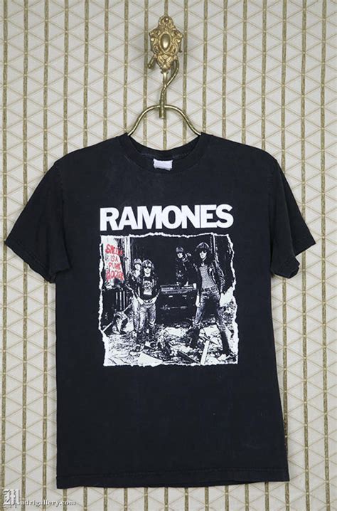 The Ramones T Shirt Vintage Rare Tee Hardcore Punk Punk Rock T Shirt