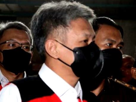 Mantan Karo Paminal Brigjen Hendra Kurniawan Jalani Sidang Obstruction