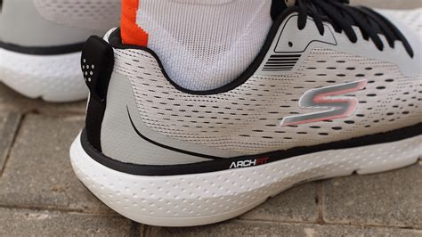 Skechers Gorun Pure 3 Review Un Tesoro Oculto Para Cualquier Corredor