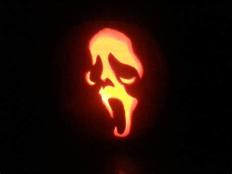 Ghostface (Scream) Pumpkin Carving! by PR0GENIT0R | Pumpkin carving ...