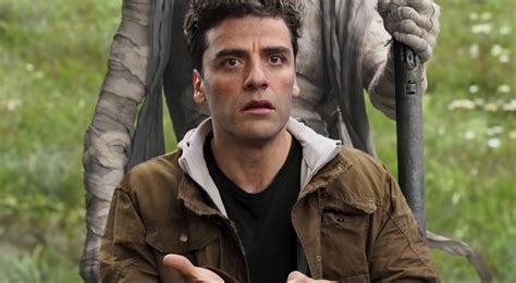 Oscar Isaac Se Transforma En Caballero Luna Experimentamos Con El