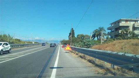 Reggio Calabria Ennesimo Incidente Sulla SS106 A Lazzaro FOTO