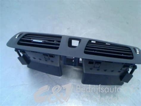 Renault Megane Grilles A Ration Tableau De Bord Stock